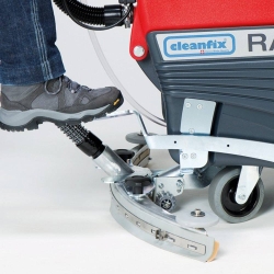 Cleanfix RA505 IBCT automat szorująco – zbierający, komplet / bateria z trakcją